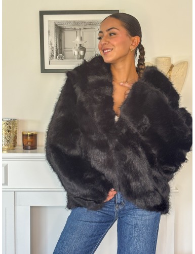 Manteau fausse fourrure...