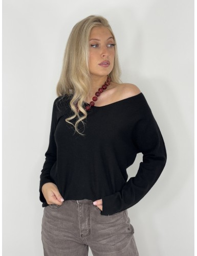 Pull col v ample noir Hanae