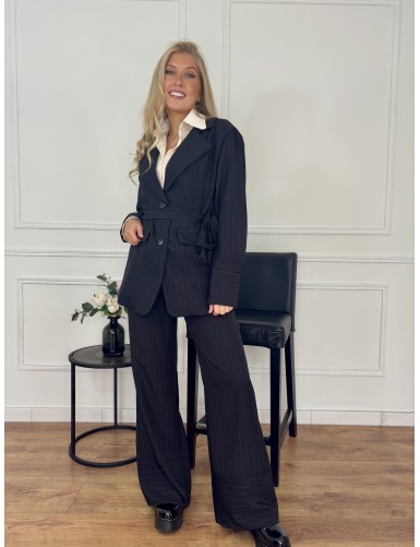 Veste chic et ample noire...