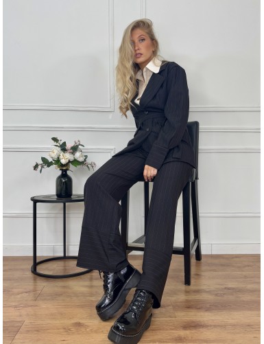 Pantalon ample et chic noir...