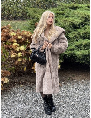 Veste longue et chaude...