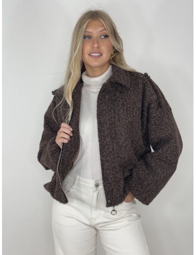 Veste courte et chaude...