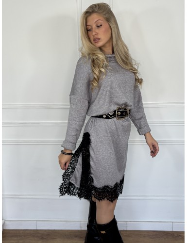 Robe-pull uni à dentelle...