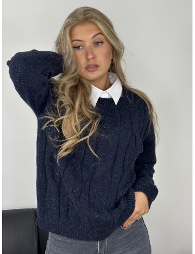 Pull col rond avec relief...