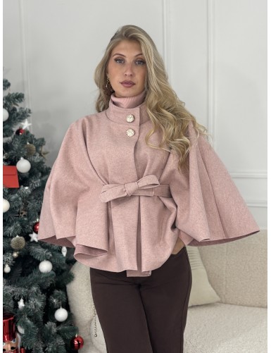 Veste courte et douce rose...