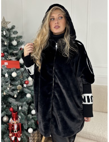 Veste fausse fourrure noire...