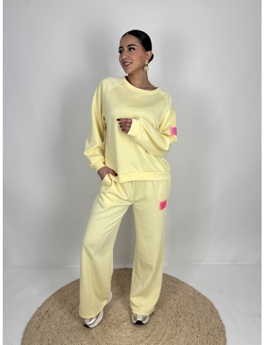 Ensemble casual uni jaune...