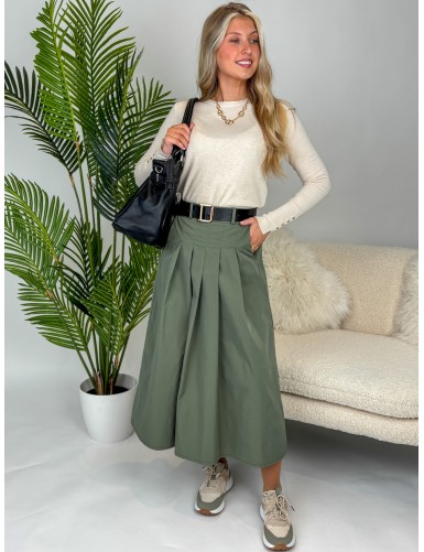 Jupe longue et ample unie...